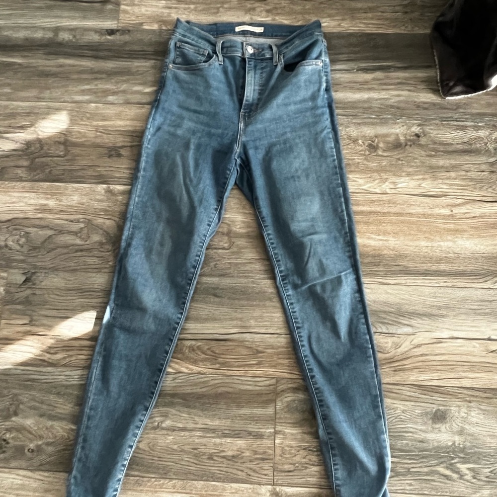 Levi Skinny jeans